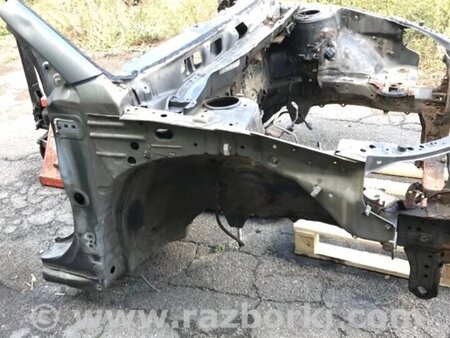 ФОТО Чверть автомобіля передня права для Toyota Avensis T270 (10.2008-12.2012) Киев