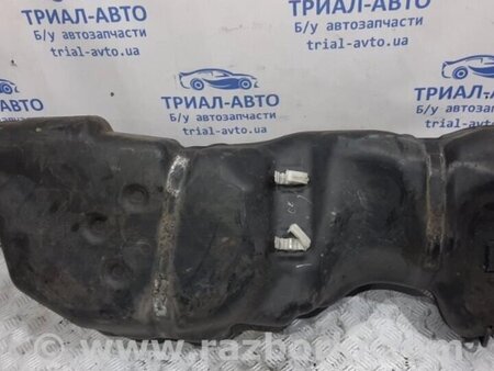ФОТО Бак паливний пластик для Nissan Tiida Киев