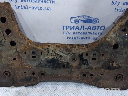 ФОТО Балка передньої підвіски для Nissan Tiida Киев