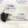 Замок двері передній правий Hyundai Tucson