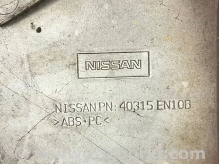 ФОТО Ковпак на диск для Nissan Tiida Киев