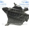 Корпус повітряного фільтра Nissan Tiida