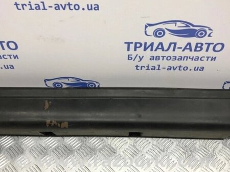 ФОТО Накладка порога зовнішня ліва для Nissan Tiida Киев