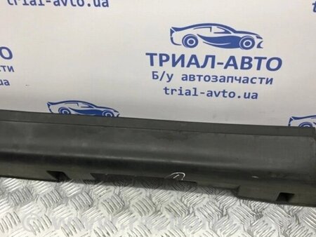 ФОТО Накладка порога зовнішня ліва для Nissan Tiida Киев
