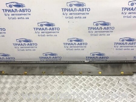 ФОТО Накладка порога зовнішня права для Hyundai Tucson Киев
