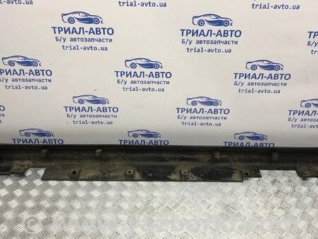 ФОТО Накладка порога зовнішня права для Nissan Tiida Киев