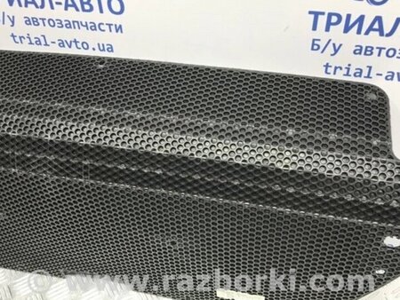 ФОТО Обшивка кришки багажника для Nissan Tiida Киев