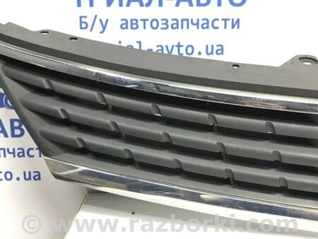 ФОТО Решітка радіатора для Nissan Tiida Киев