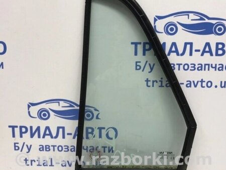 ФОТО Скло двері задньої правої (кватирка) для Nissan Tiida Киев