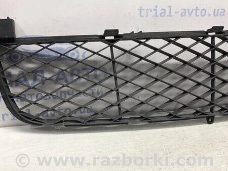 ФОТО Грати бампера центральна для Suzuki Grand Vitara Киев