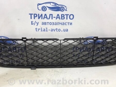 ФОТО Грати бампера центральна для Suzuki Grand Vitara Киев