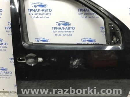 ФОТО Двері передні праві для Nissan Navara Киев