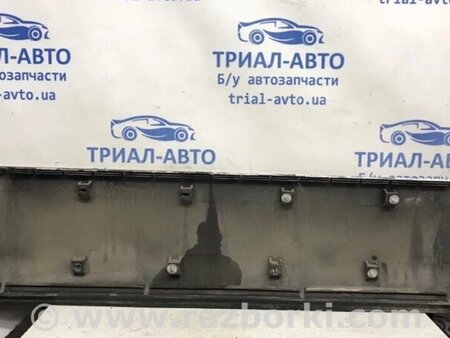 ФОТО Накладка дверей для Suzuki Grand Vitara Киев