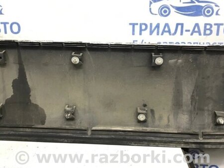 ФОТО Накладка дверей для Suzuki Grand Vitara Киев