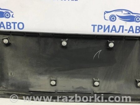 ФОТО Накладка дверей для Suzuki Grand Vitara Киев