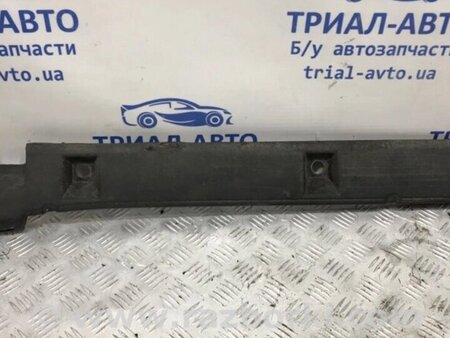 ФОТО Накладка порога зовнішня права для Suzuki Grand Vitara Киев