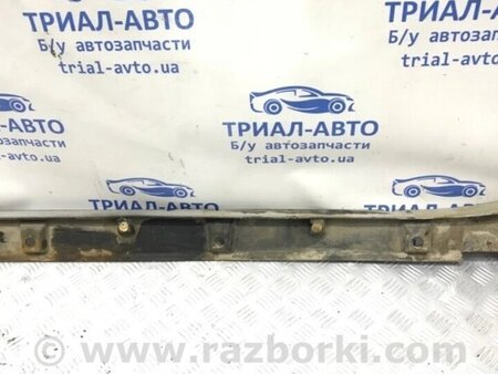 ФОТО Накладка порога зовнішня права для Suzuki Grand Vitara Киев