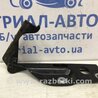 Петля капота права Nissan Navara