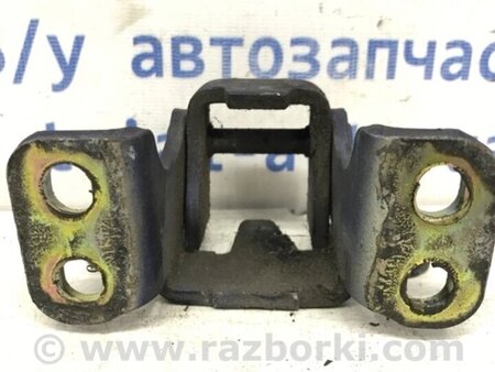 ФОТО Петля кришки багажника для Suzuki Grand Vitara Киев