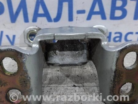 ФОТО Петля кришки багажника для Suzuki Grand Vitara Киев