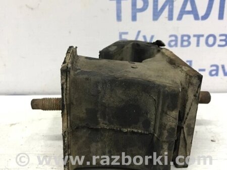 ФОТО Подушка ДВС для Nissan Navara Киев