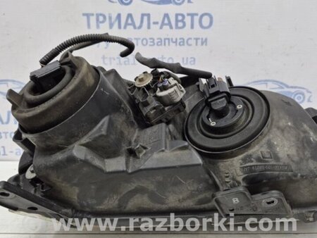 ФОТО Фара права галоген для Suzuki Grand Vitara Киев