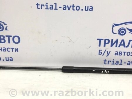 ФОТО Амортизатор кришки багажника для Nissan Qashqai (07-14) Киев