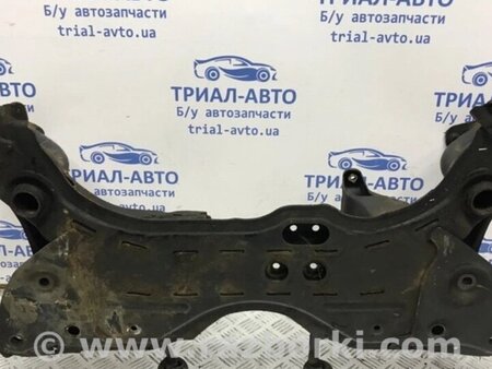 ФОТО Балка передньої підвіски для Suzuki SX4 Киев