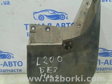 ФОТО Бризковик задній правий для Mitsubishi L200 Киев