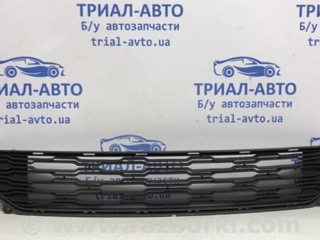 ФОТО Грати бампера центральна для KIA Ceed Киев