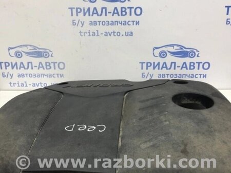 ФОТО Декоративна кришка ДВЗ для KIA Ceed Киев