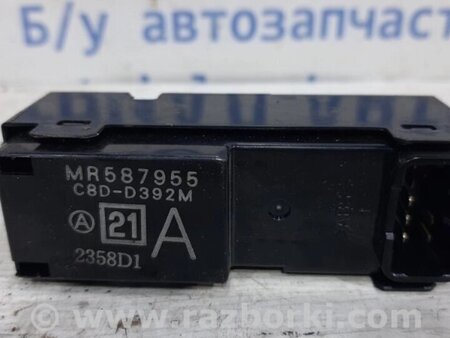ФОТО Кнопка склопідйомника для Mitsubishi L200 Киев