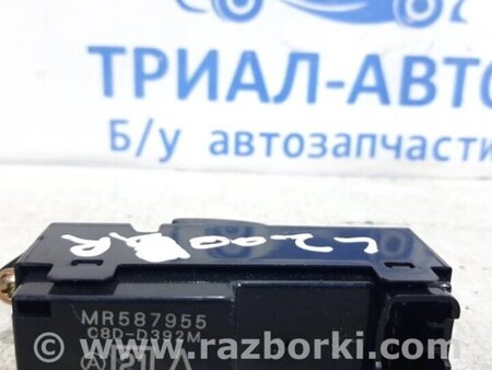 ФОТО Кнопка склопідйомника для Mitsubishi L200 Киев