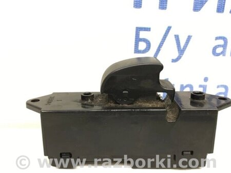 ФОТО Кнопка склопідйомника для Mitsubishi L200 Киев