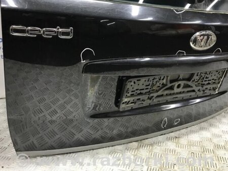 ФОТО Кришка багажника для KIA Ceed Киев