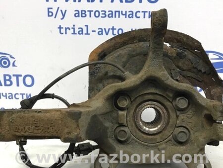 ФОТО Кулак поворотний правий зі маточкою для Nissan Qashqai (07-14) Киев