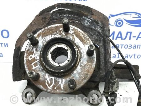 ФОТО Кулак поворотний правий зі маточкою для Nissan Qashqai (07-14) Киев