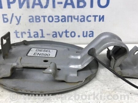 ФОТО Лючок бака  для Mitsubishi L200 Киев