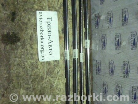 ФОТО Молдинг скла двері задній для Toyota Camry 40 XV40 (01.2006-07.2011) Киев