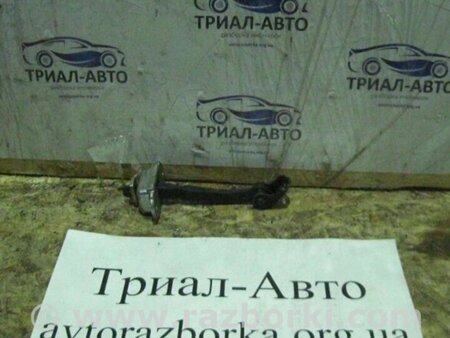 ФОТО Обмежувач дверей передній правий для Nissan Qashqai (07-14) Киев