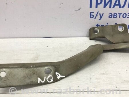 ФОТО Петля капота права для Nissan Qashqai (07-14) Киев