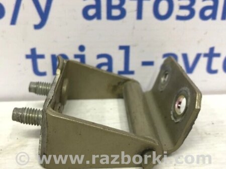 ФОТО Петля кришки багажника для Nissan Qashqai (07-14) Киев