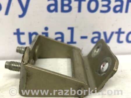 ФОТО Петля кришки багажника для Nissan Qashqai (07-14) Киев