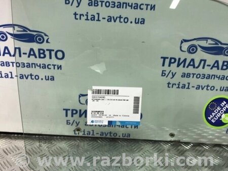 ФОТО Скло двері переднє праве для Mitsubishi L200 Киев