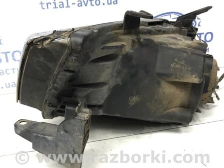 ФОТО Фара права галоген для Mitsubishi L200 Киев