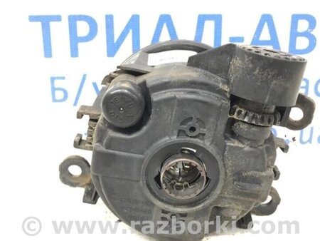 ФОТО Фара протитуманна для Mitsubishi L200 Киев