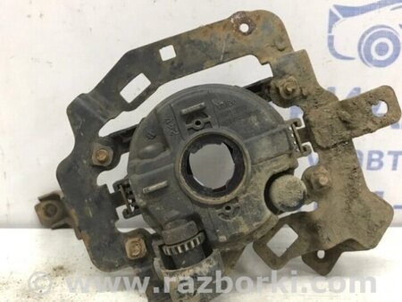 ФОТО Фара протитуманна для Mitsubishi L200 Киев