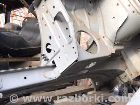 ФОТО Чверть автомобіля передня права для Nissan Qashqai (07-14) Киев
