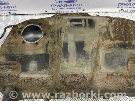 ФОТО Бак паливний металевий для Mitsubishi Lancer Киев