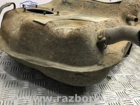 ФОТО Бак паливний металевий для Mitsubishi Lancer Киев